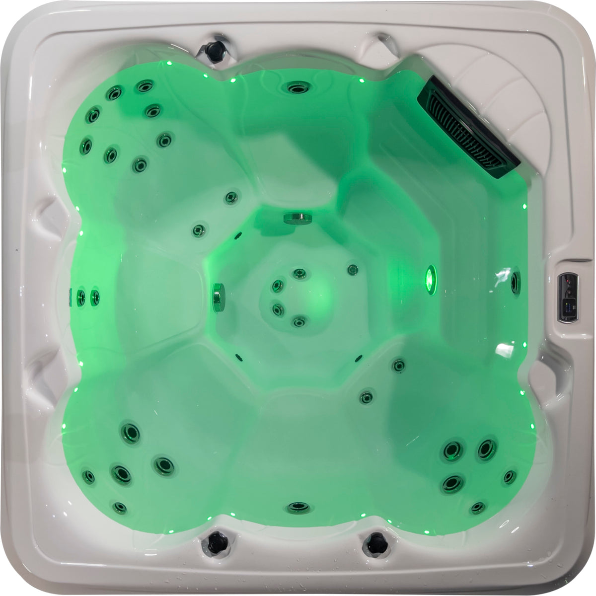 Holiday Let Hot Tub - HL525