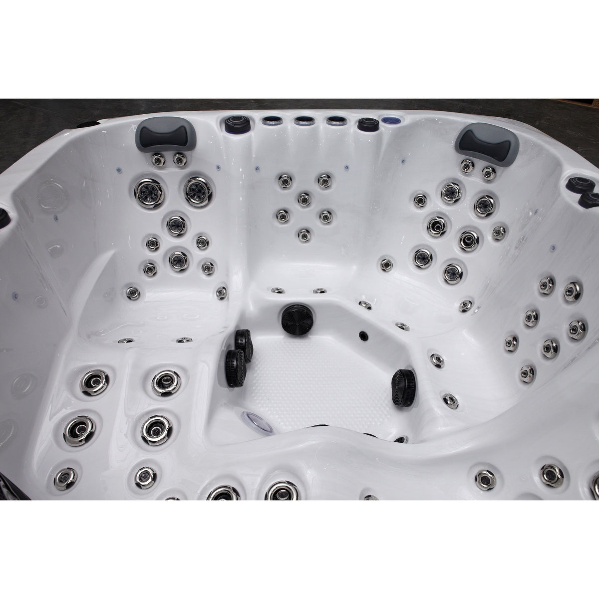 Fresh Water SPRING Hot Tub