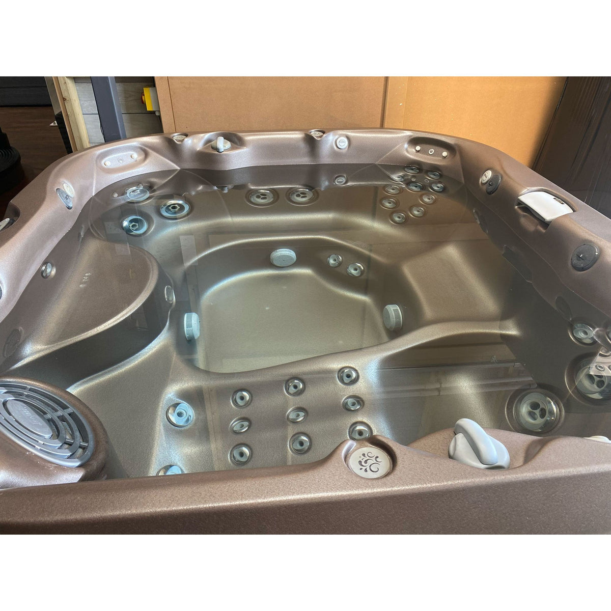 Refurbished 2nd Hand Pre Owned - Jacuzzi J-355 Hot Tub