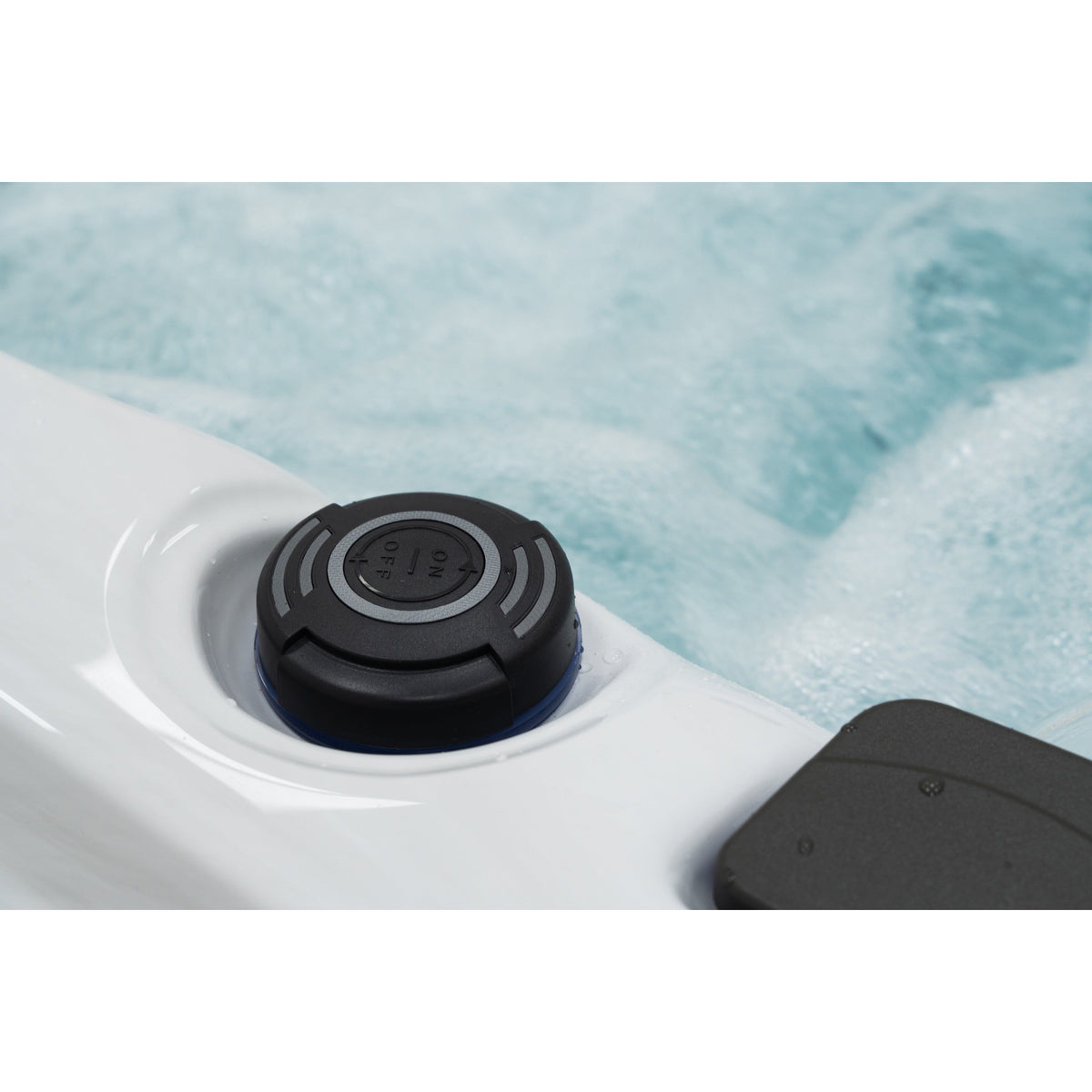 Fresh Water BROOK Hot Tub