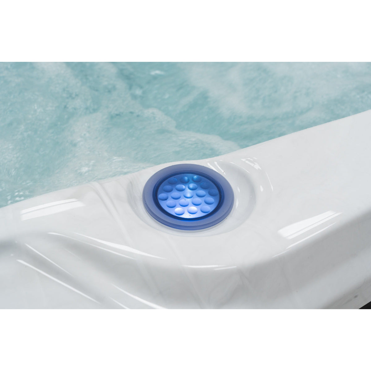 Fresh Water BROOK Hot Tub