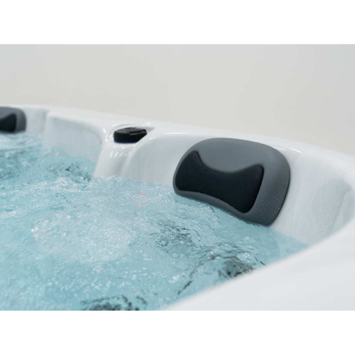 White Water DRIFT Hot Tub