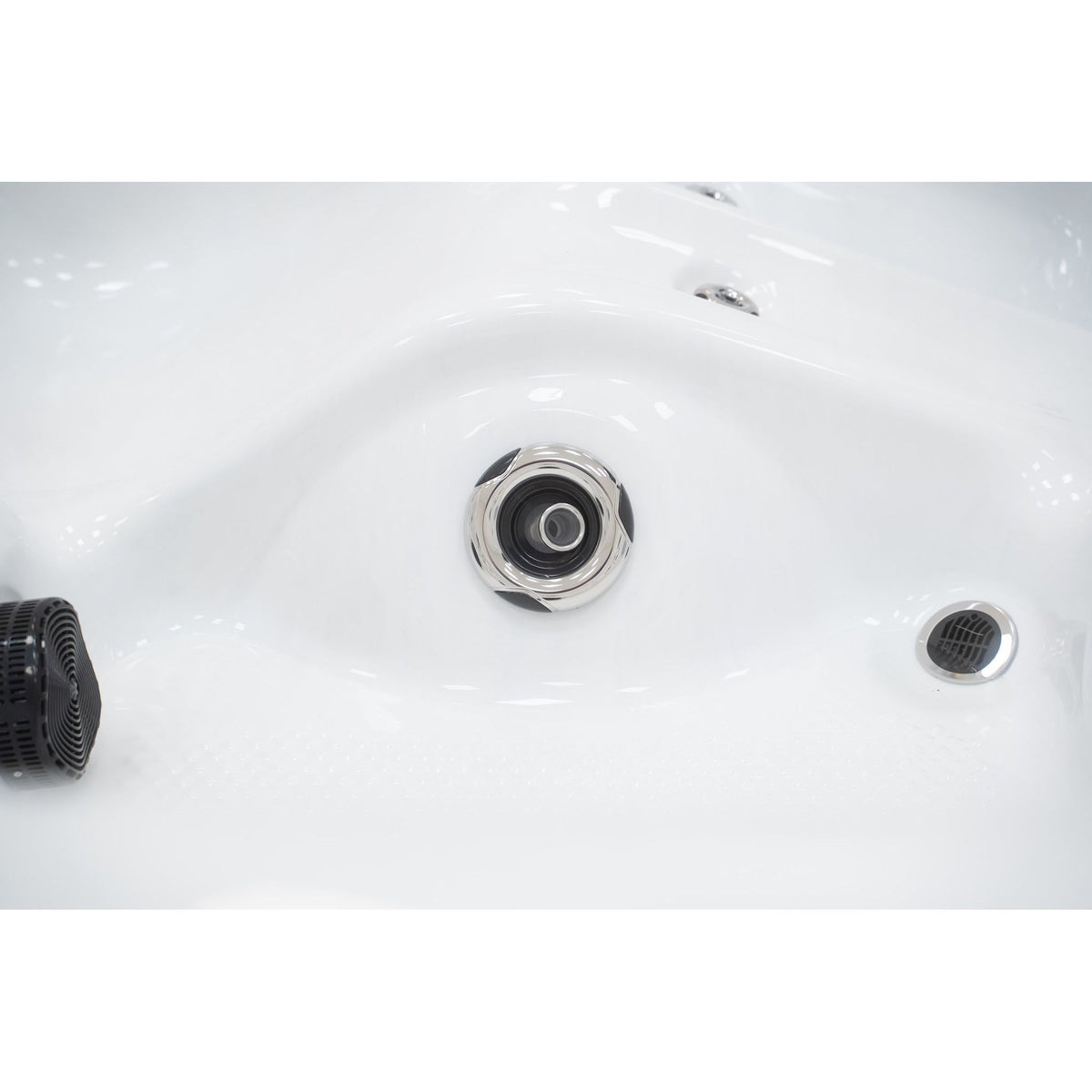 White Water RAPID Plug and Play Hot Tub