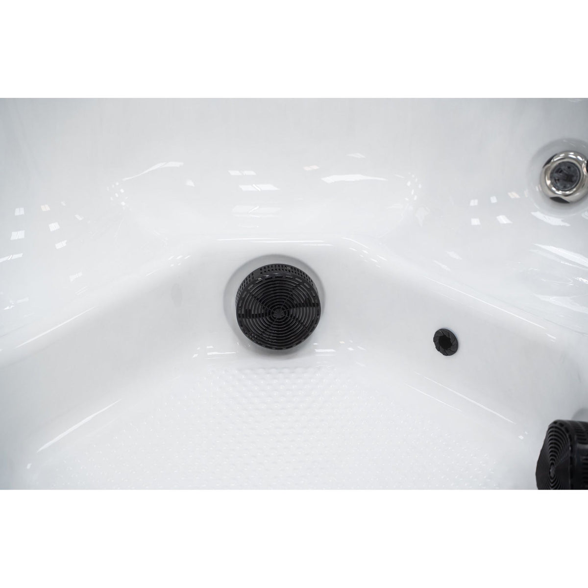 White Water RAPID Plug and Play Hot Tub