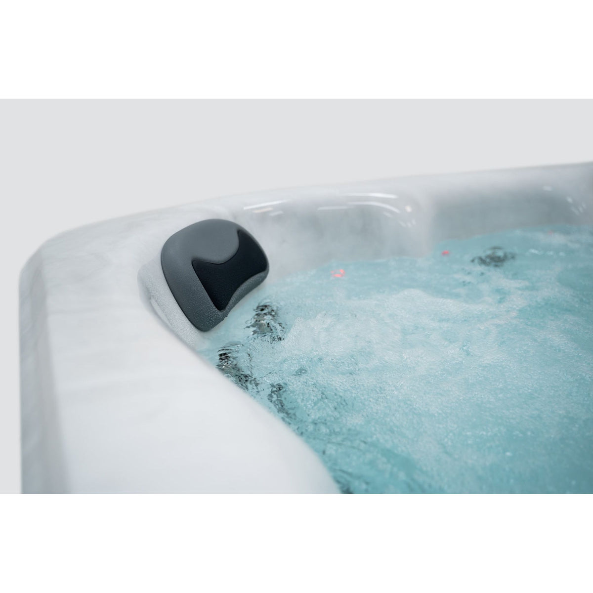 White Water RAPID Plug and Play Hot Tub