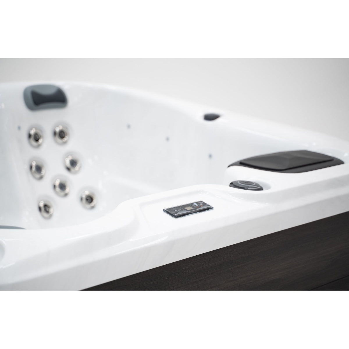 White Water RAPID Plug and Play Hot Tub
