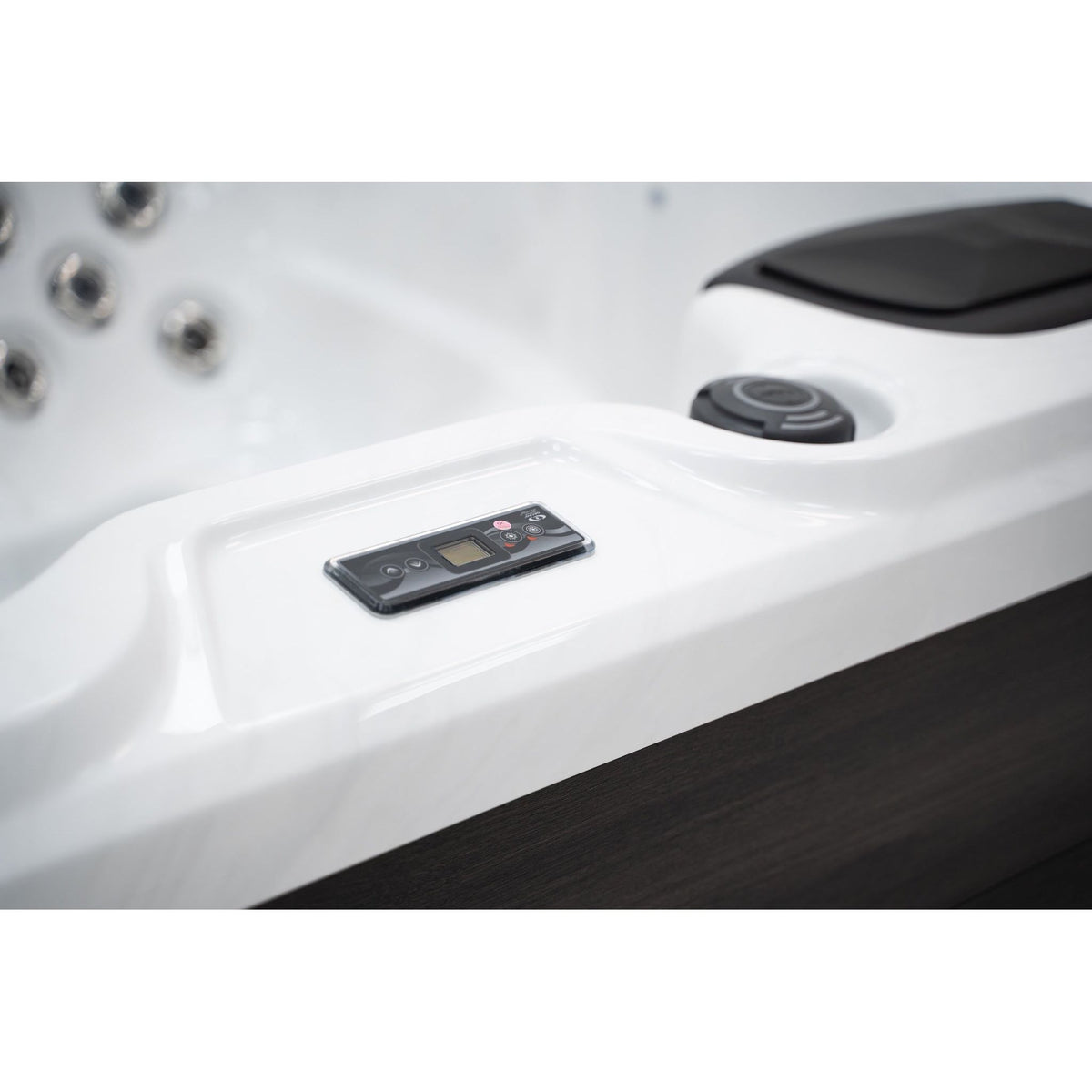 White Water RAPID Plug and Play Hot Tub