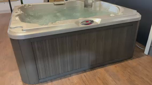Jacuzzi J215 Model Refurbished